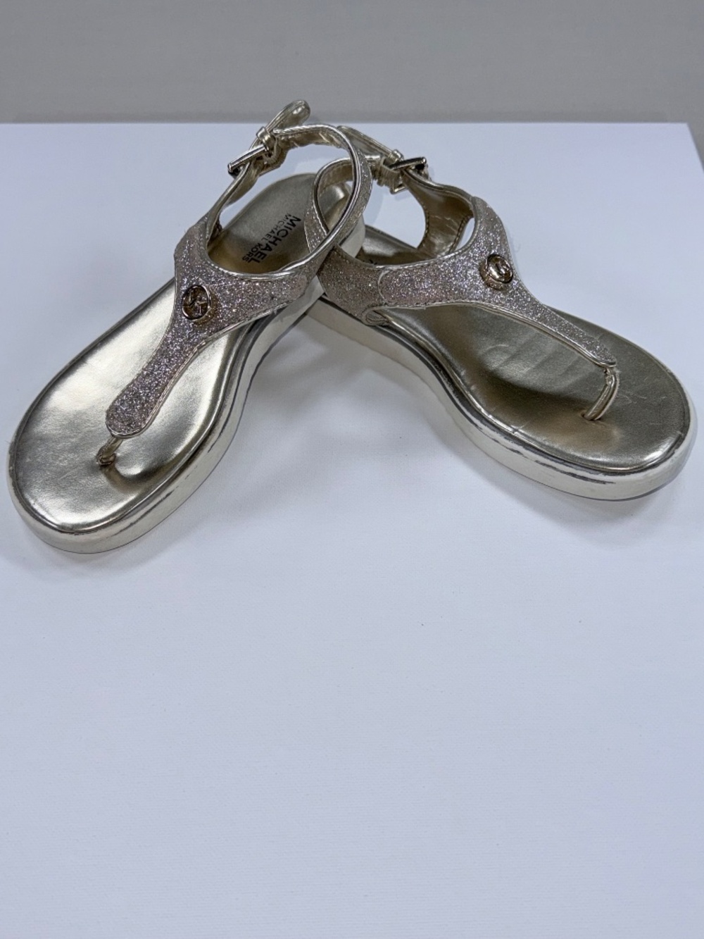 Michael Kors Kids Brandy Zahara Gold Glitter Sandals Size 1 EUC